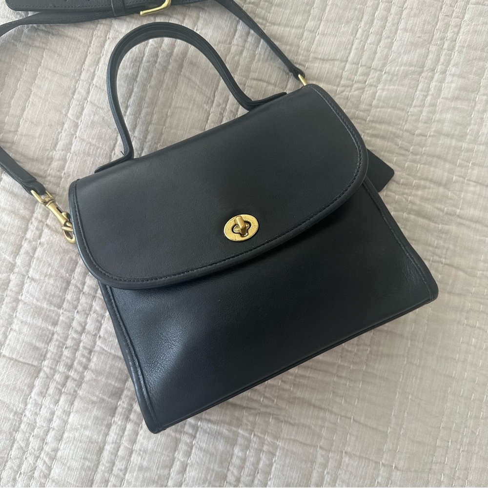 Classic Black Leather Top-Handle Crossbody Bag - Picture 4 of 11